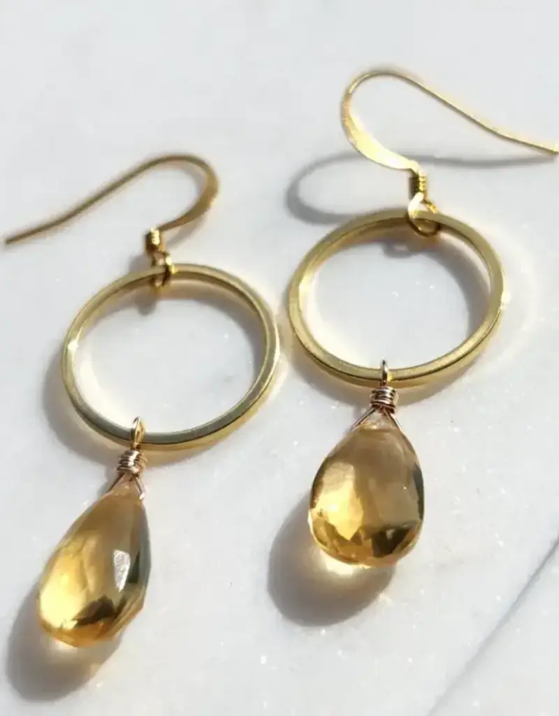Edgy Petal Gold Circle Drop Earrings