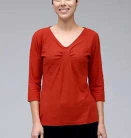 Cut Loose 3/4 Sleeve Tuck Front Tee