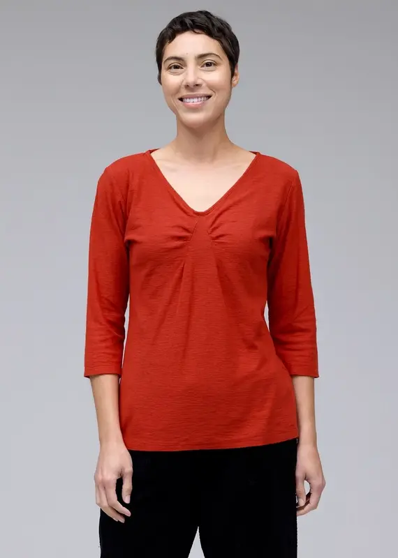 Cut Loose 3/4 Sleeve Tuck Front Tee