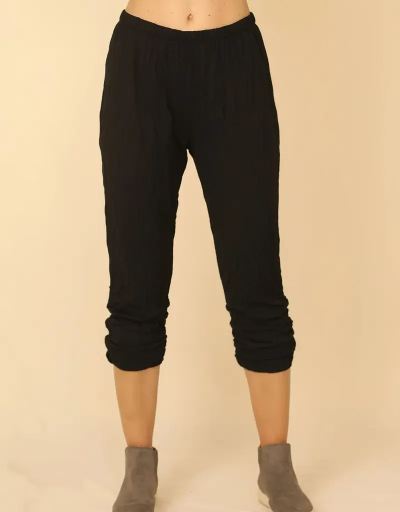 Chalet Kate Capri Pants