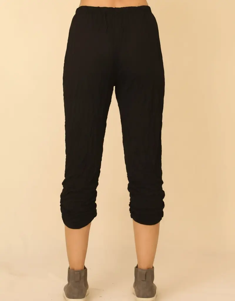 Chalet Kate Capri Pants