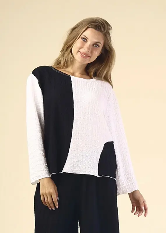 Fenini Colorblock Crinkle Top