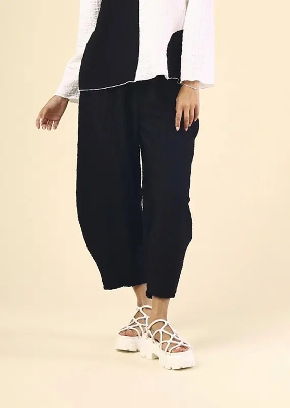 Fenini Crinkle Crop Pants