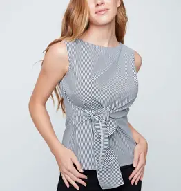 Renuar Sleeveless Bow Top