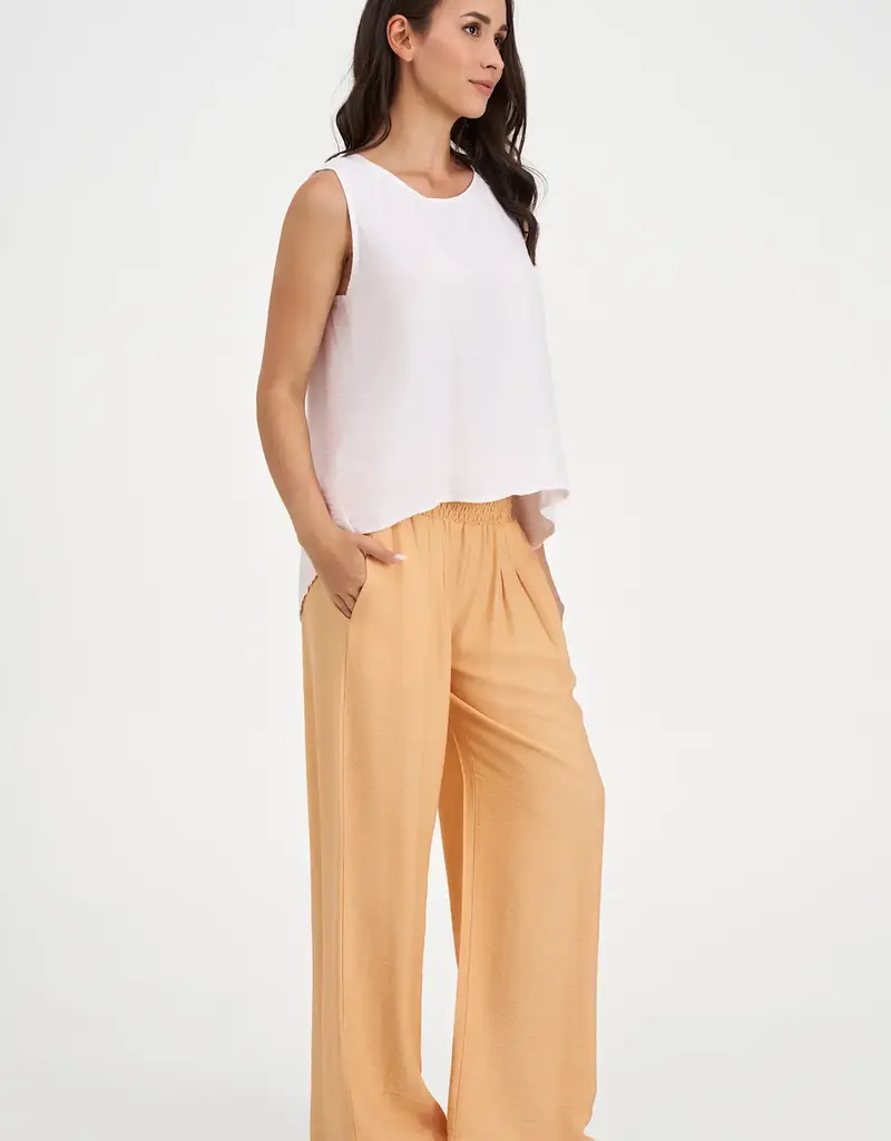 M Made In Italy Sleeveless Split Back Top