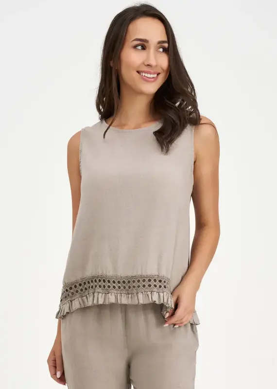 M Made In Italy Sleeveless Lattice Detail Top