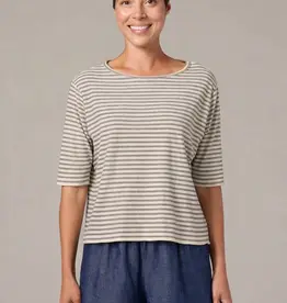 Cut Loose Elbow Sleeve Top