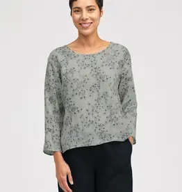 Cut Loose 3/4 Sleeve Split Back Top