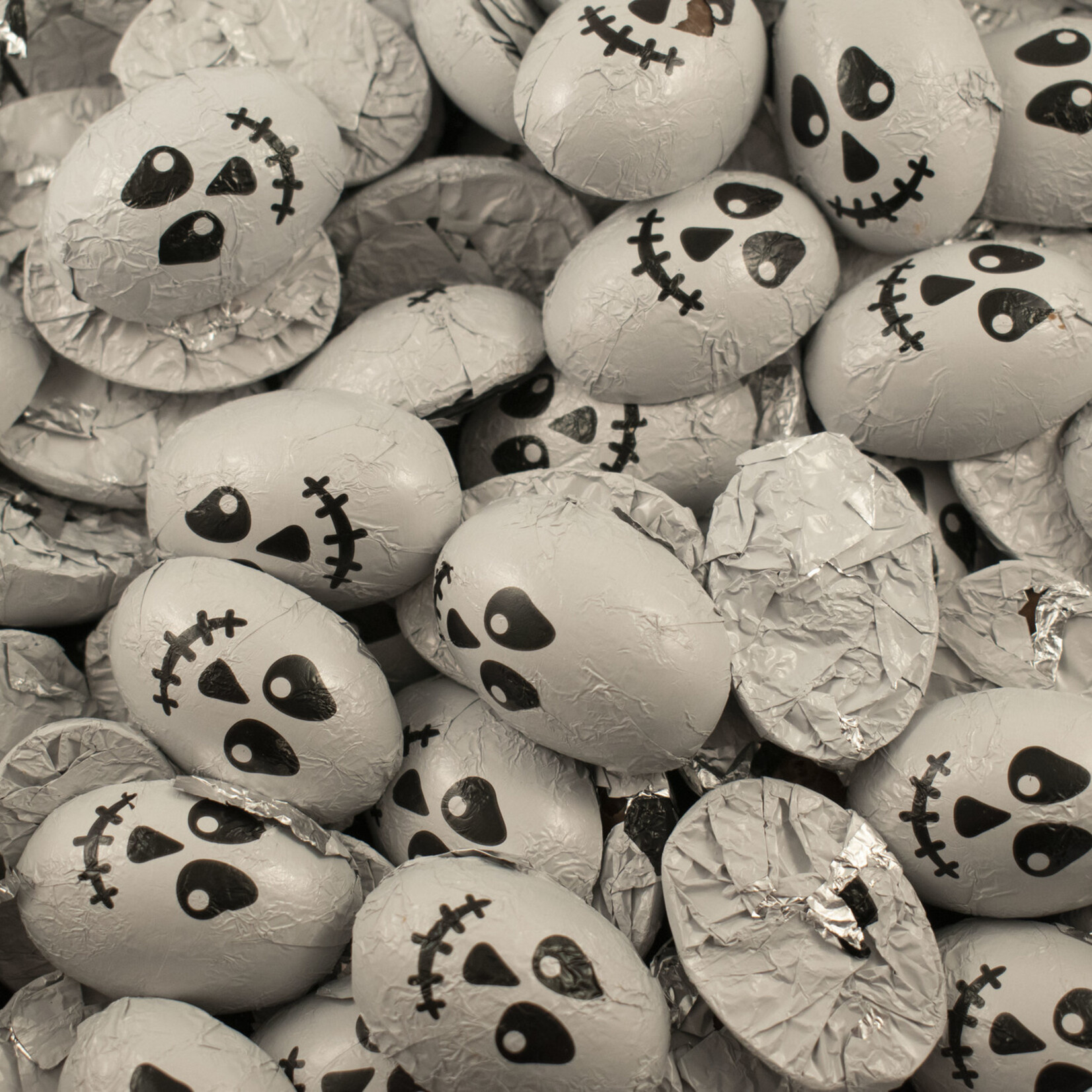 Palmers Halloween Crispy Milk Chocolates with Skeleton Wrapper