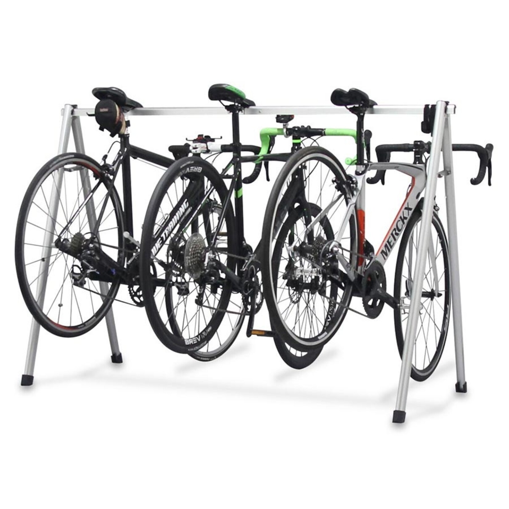 Minoura, Level-140H, Bikes: 3, On the floor