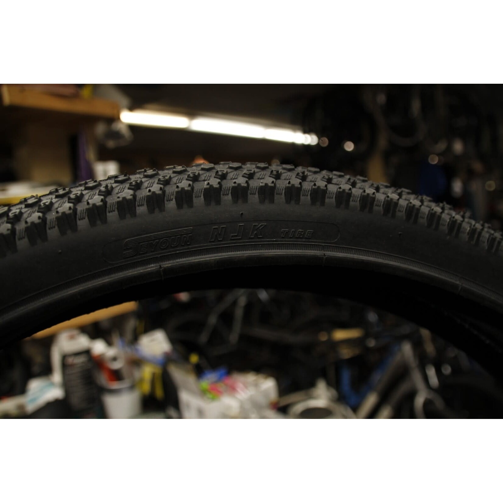NJK NJK tire seyoun 24x2.10