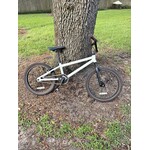 Giant CPO - Giant BMX - 20" White - 45 day warranty and tuneup package