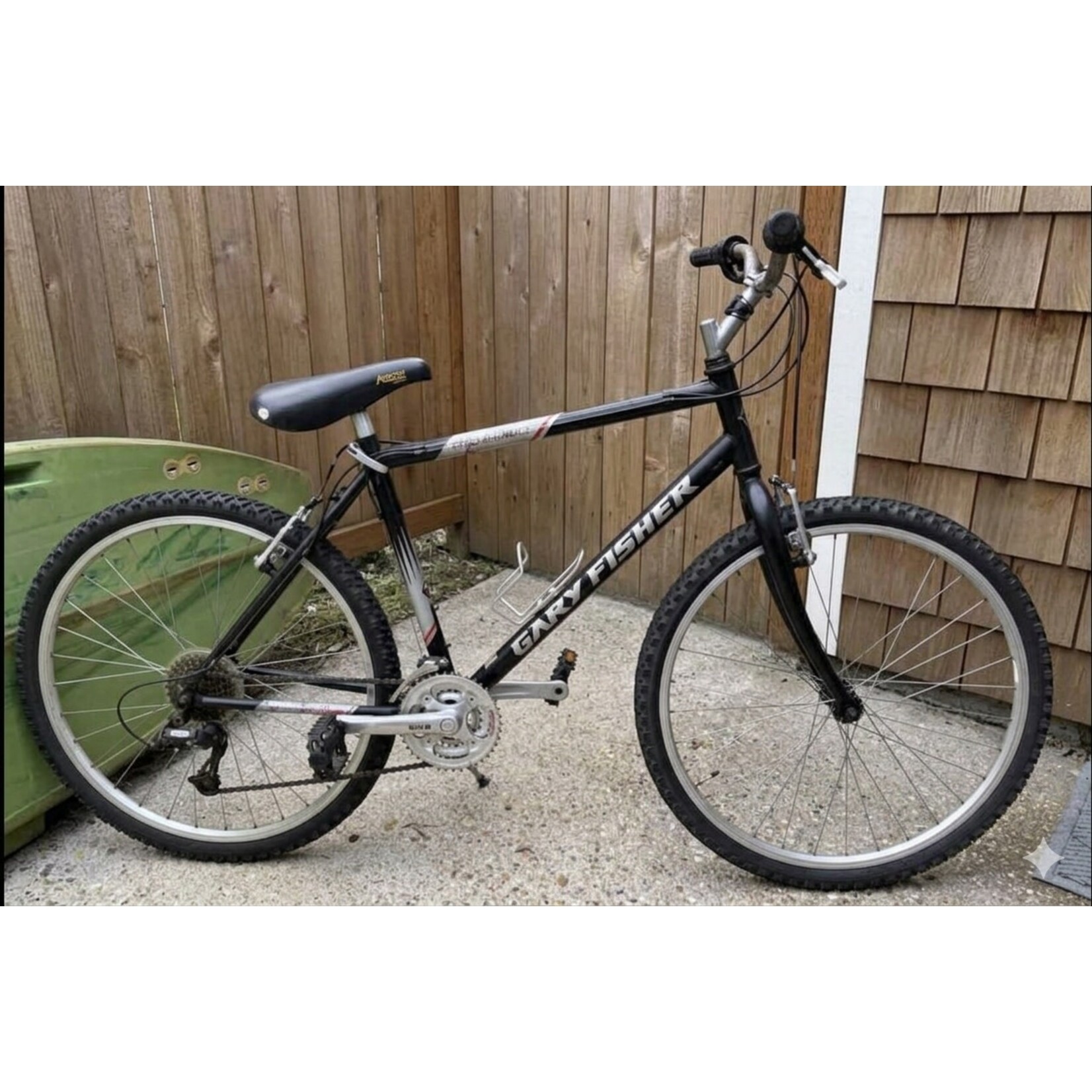 Gary Fisher CPO - 1999 Gary Fisher Gitche Gumee Blk/Sil Medium