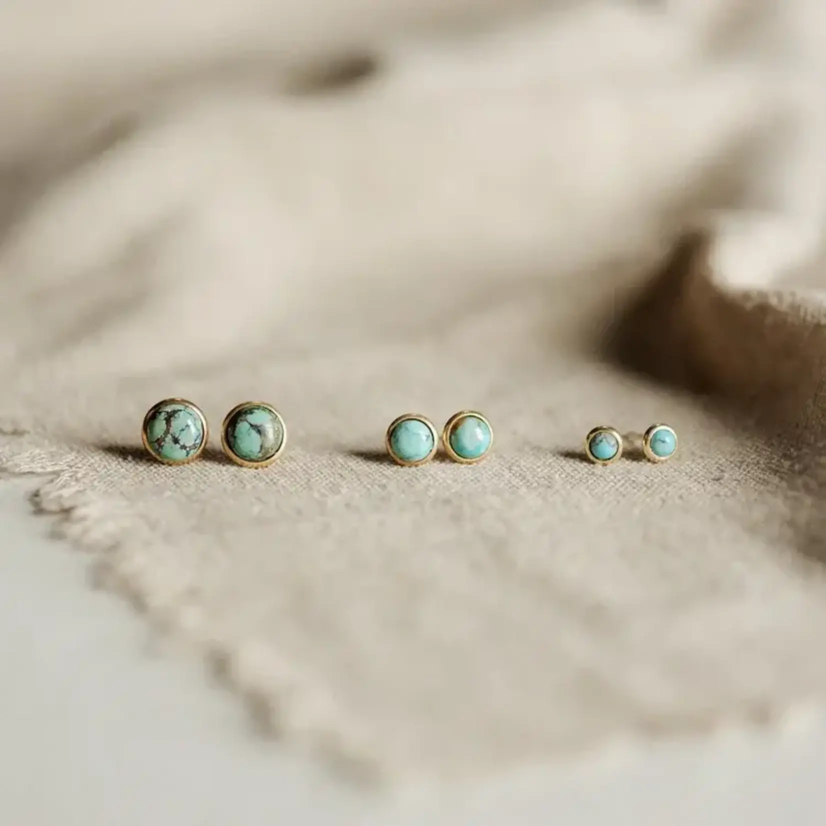 Commonform Hyalite Studs Turquoise 6mm