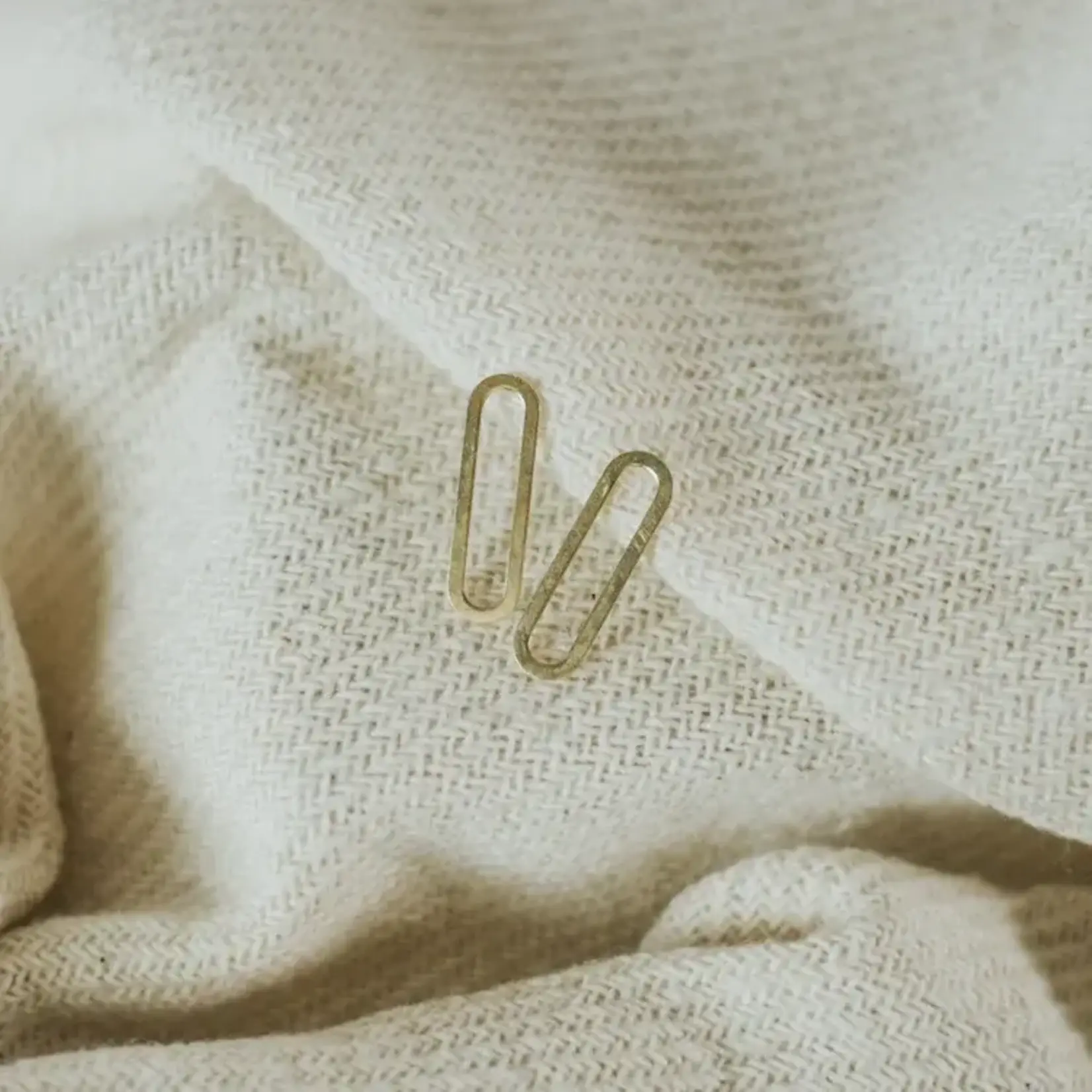 Commonform Tarn Studs