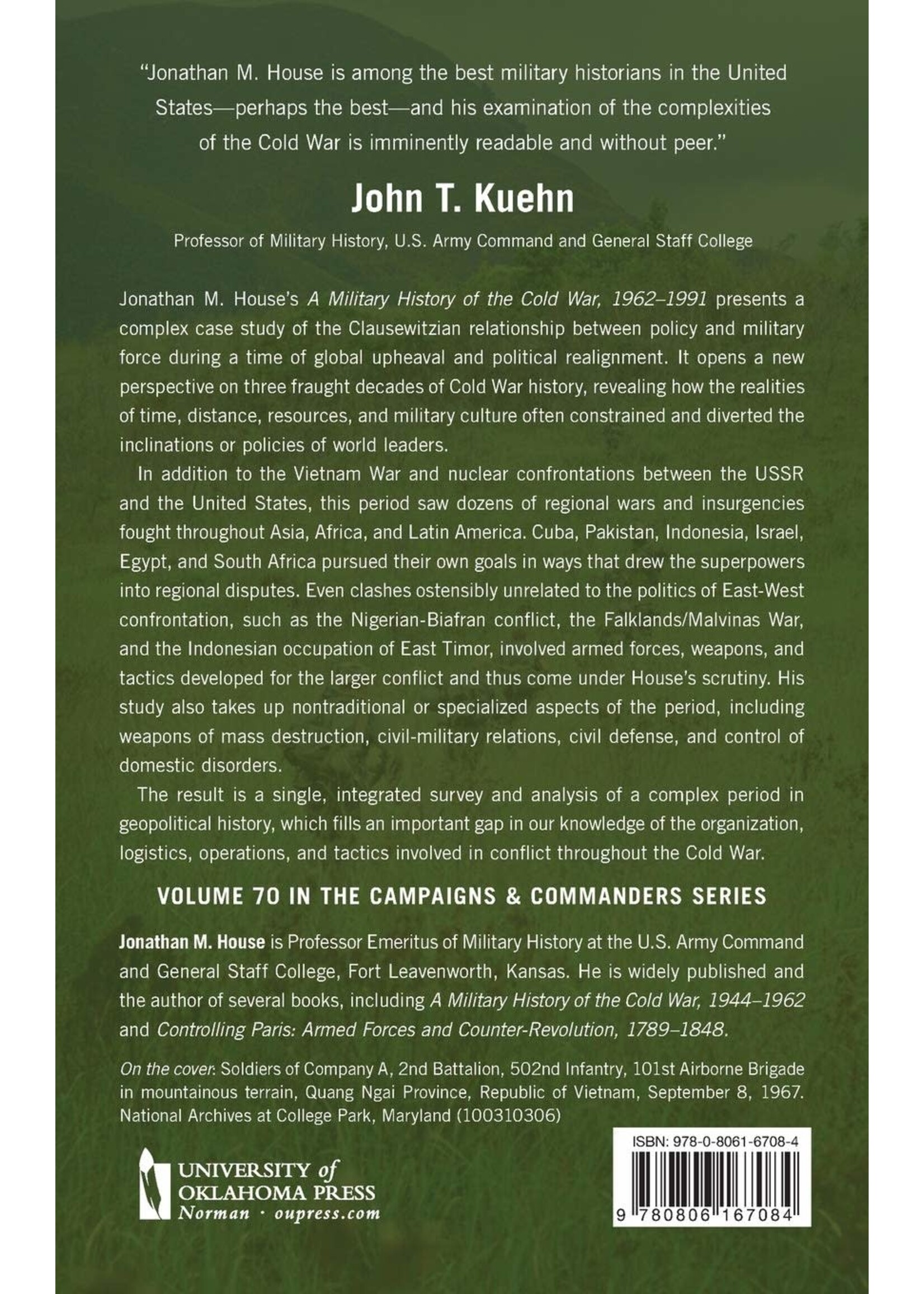 A Military History of the Cold War, 1962-1991 Paperback