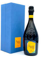 Veuve Clicquot La Grande Dame Champagne Brut Vintage 2015 750ML