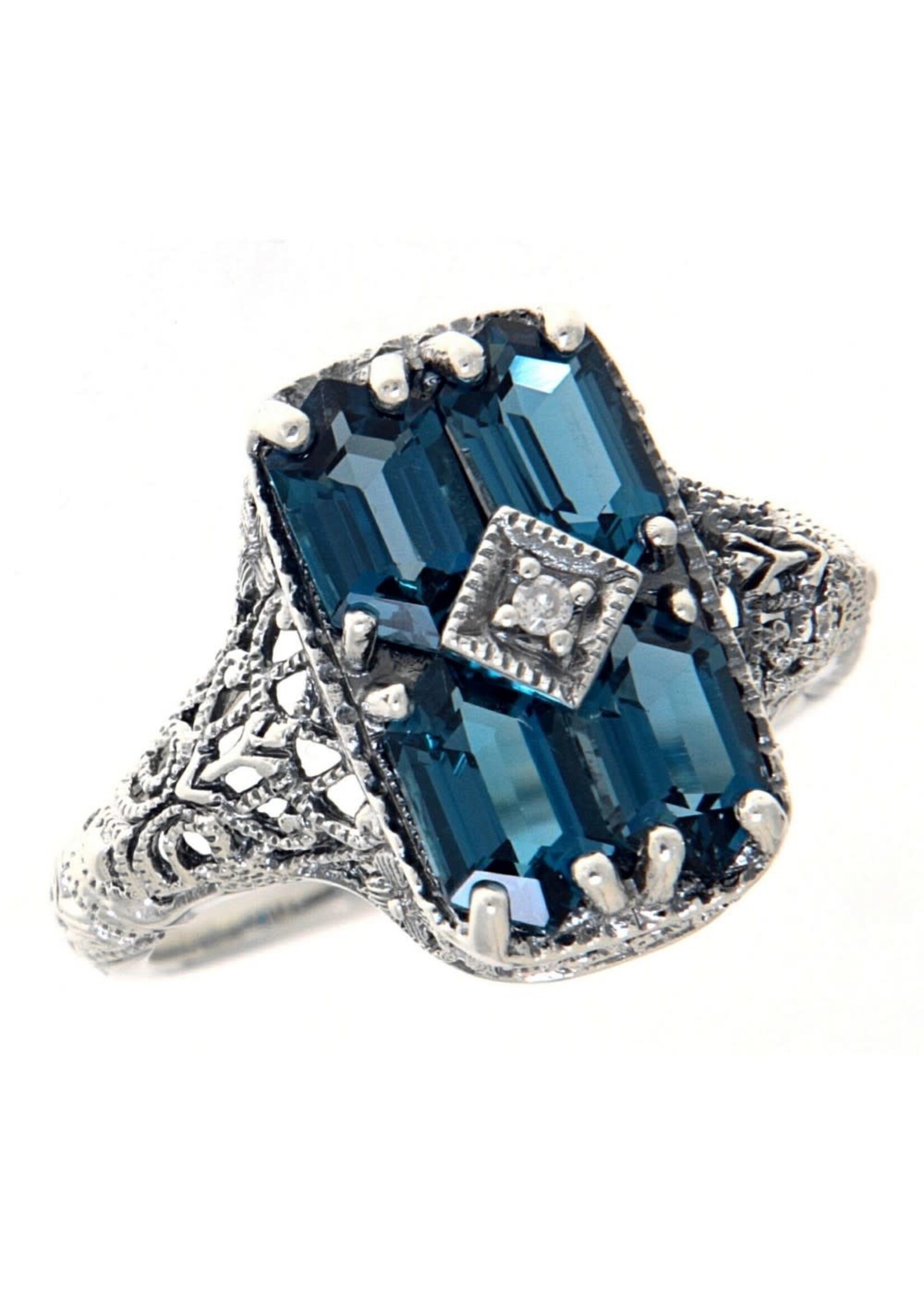2 carat blue sale topaz