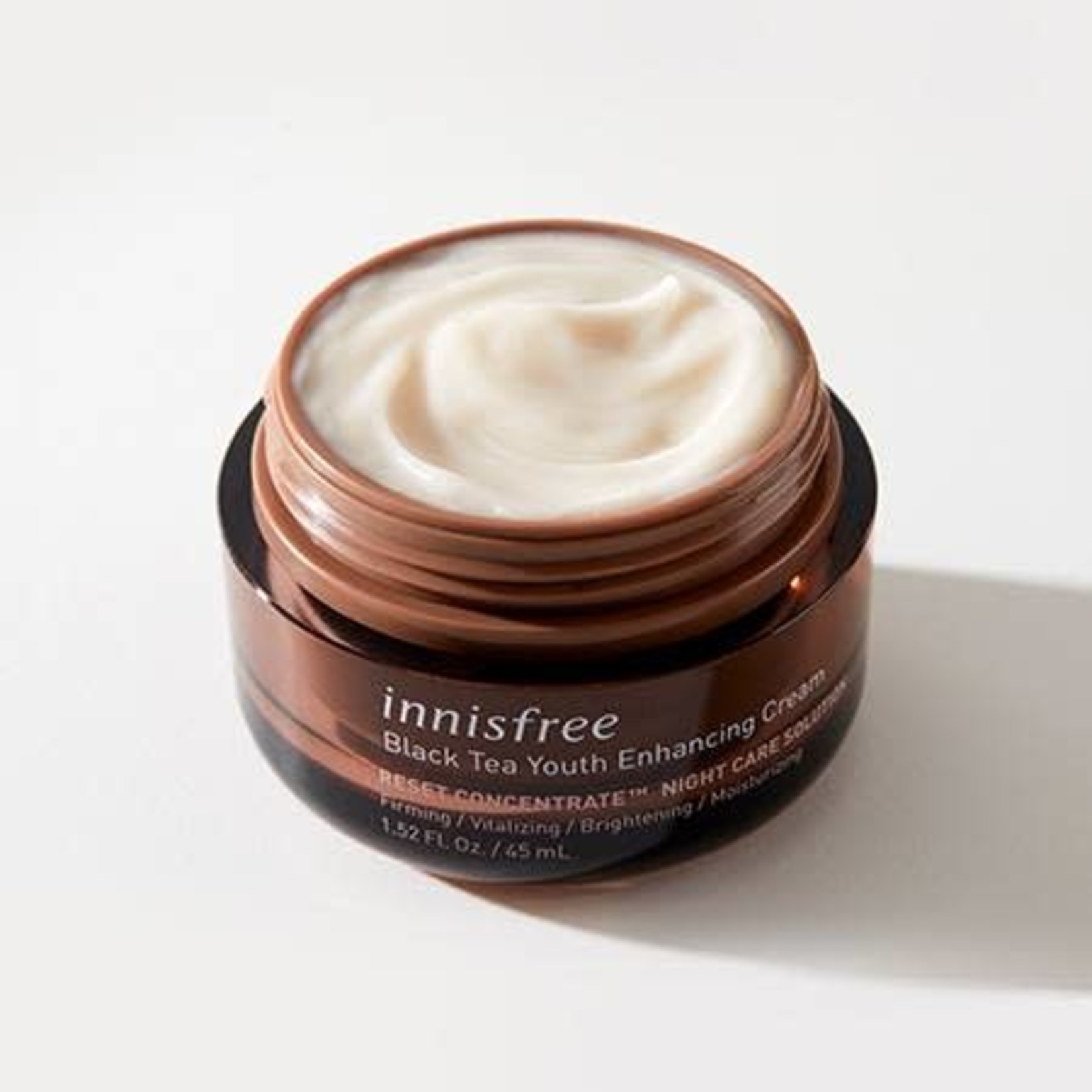 Black Tea Youth Enhancing Cream 45mL Berry Young