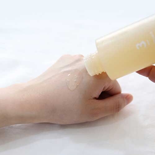 numbuz:n No.03 Super Glowing Essence Toner 200mL