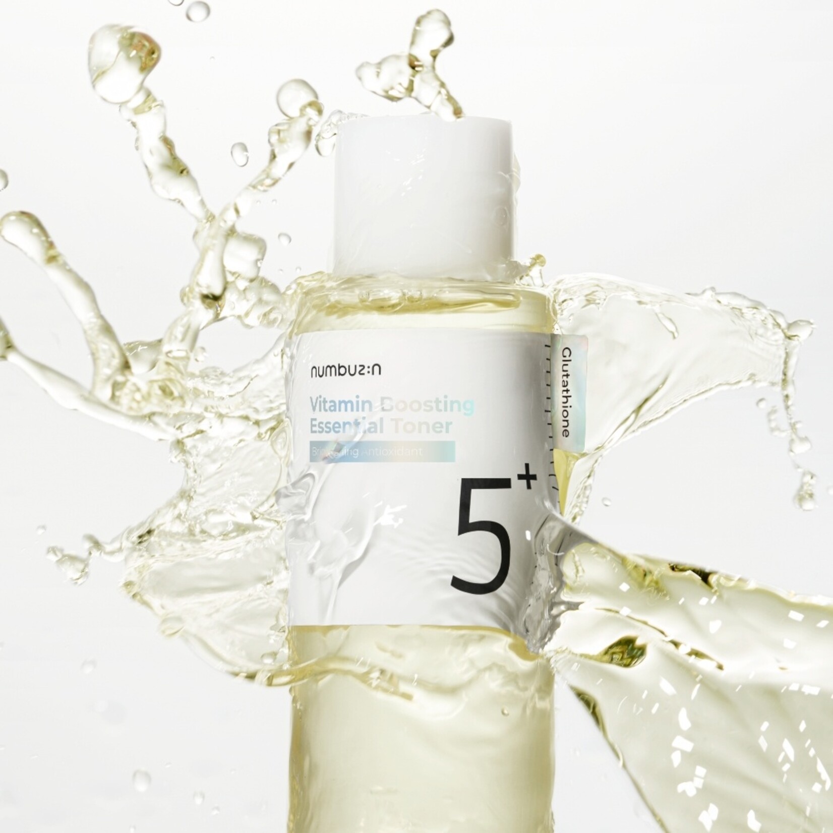 numbuz:n No.05+ Vitamin Boosting Essential Toner 200mL