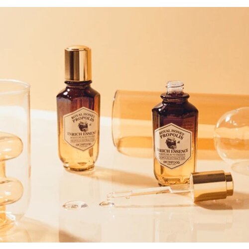 SKINFOOD Royal Honey Propolis Enrich Essence 50mL SKINFOOD Royal Honey Propolis Enrich Essence 50mL