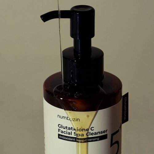 numbuz:n No.05+ Glutathione C Facial Spa Cleanser 200mL numbuz:n No.05+ Glutathione C Facial Spa Cleanser 200mL