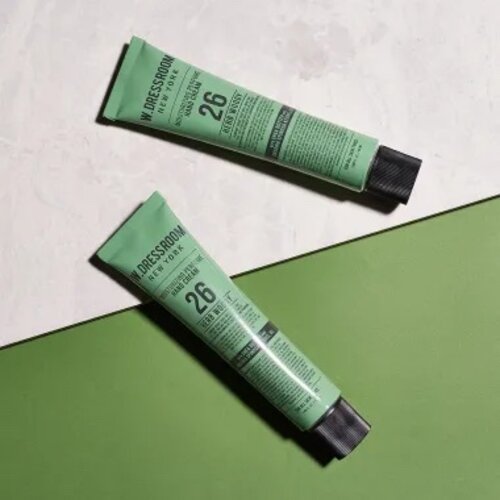 W.DRESSROOM Moisturizing Perfume Hand Cream 50mL W.DRESSROOM Moisturizing Perfume Hand Cream 50mL