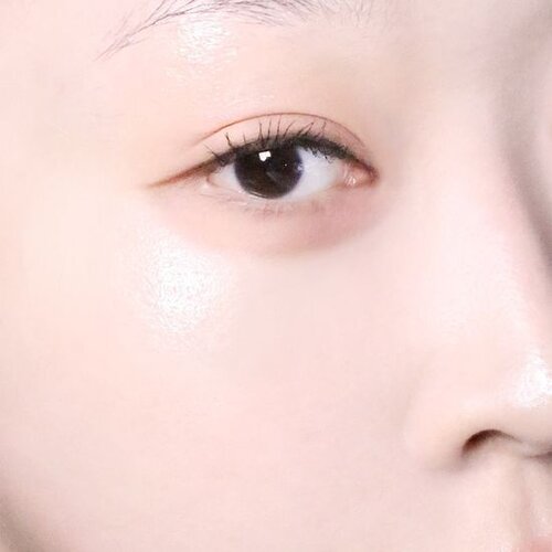 WAKEMAKE Sheer Glow Liquid Highlighter 7g WAKEMAKE Sheer Glow Liquid Highlighter 7g