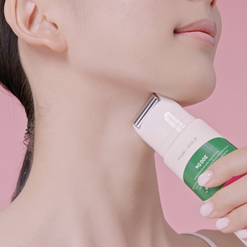 CKD Retino Collagen Small Molecule 300 Guasha Neck Cream 50mL CKD Retino Collagen Small Molecule 300 Guasha Neck Cream 50mL