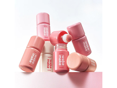 WAKEMAKE Shaking Blur Cheek 4g