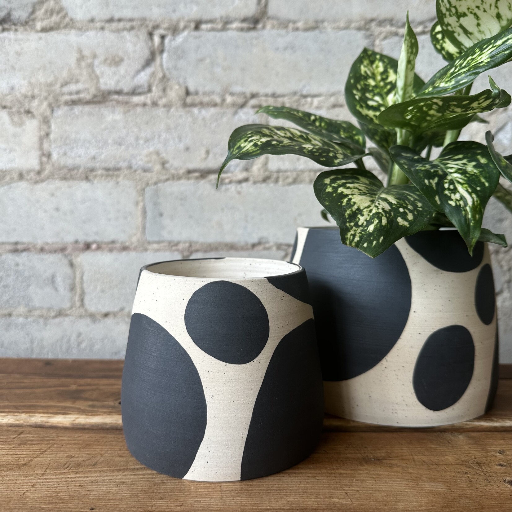 Vicky Makes Ceramics Black Blob 3.5"
