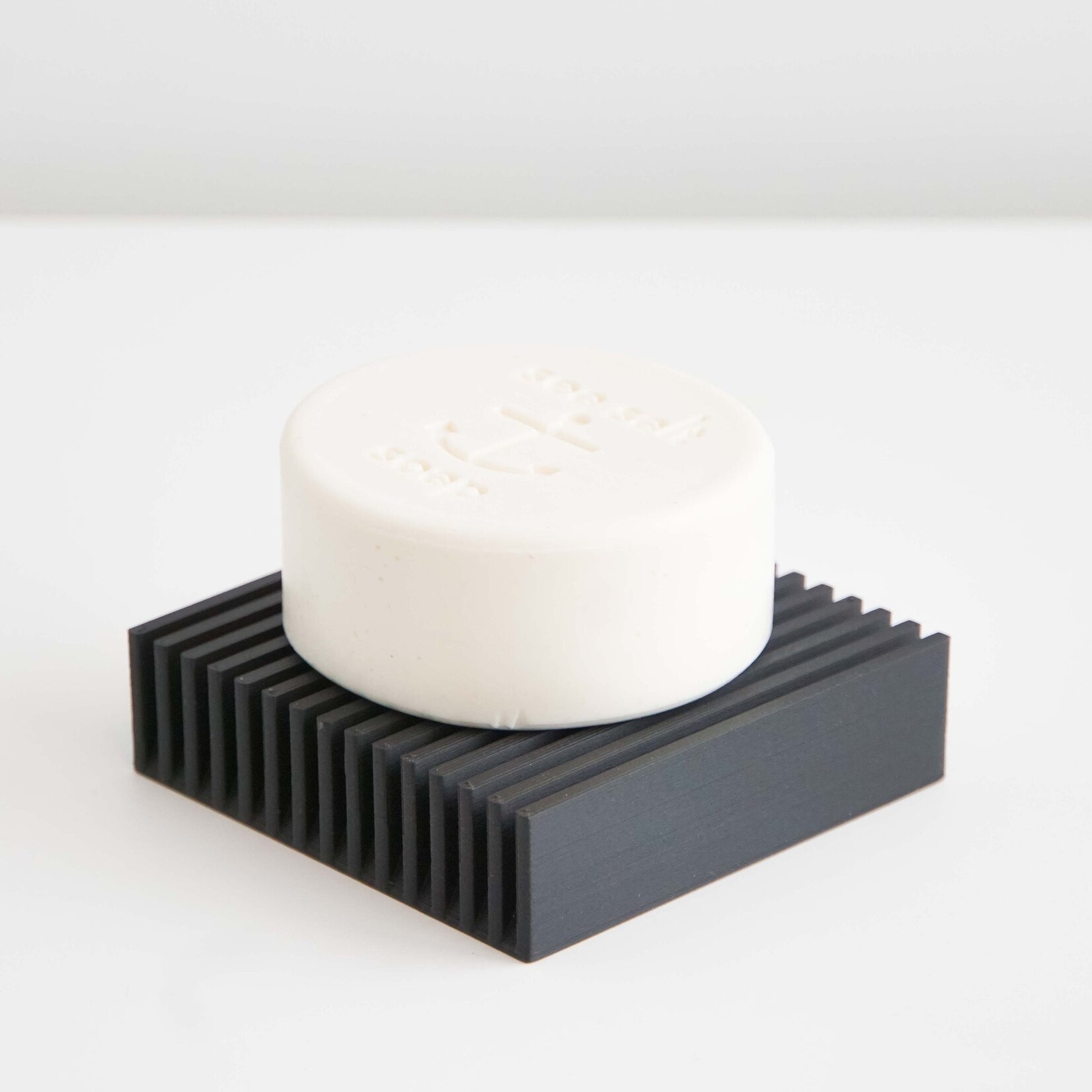 Conifer 3D Douglas Soap Tray (Black)