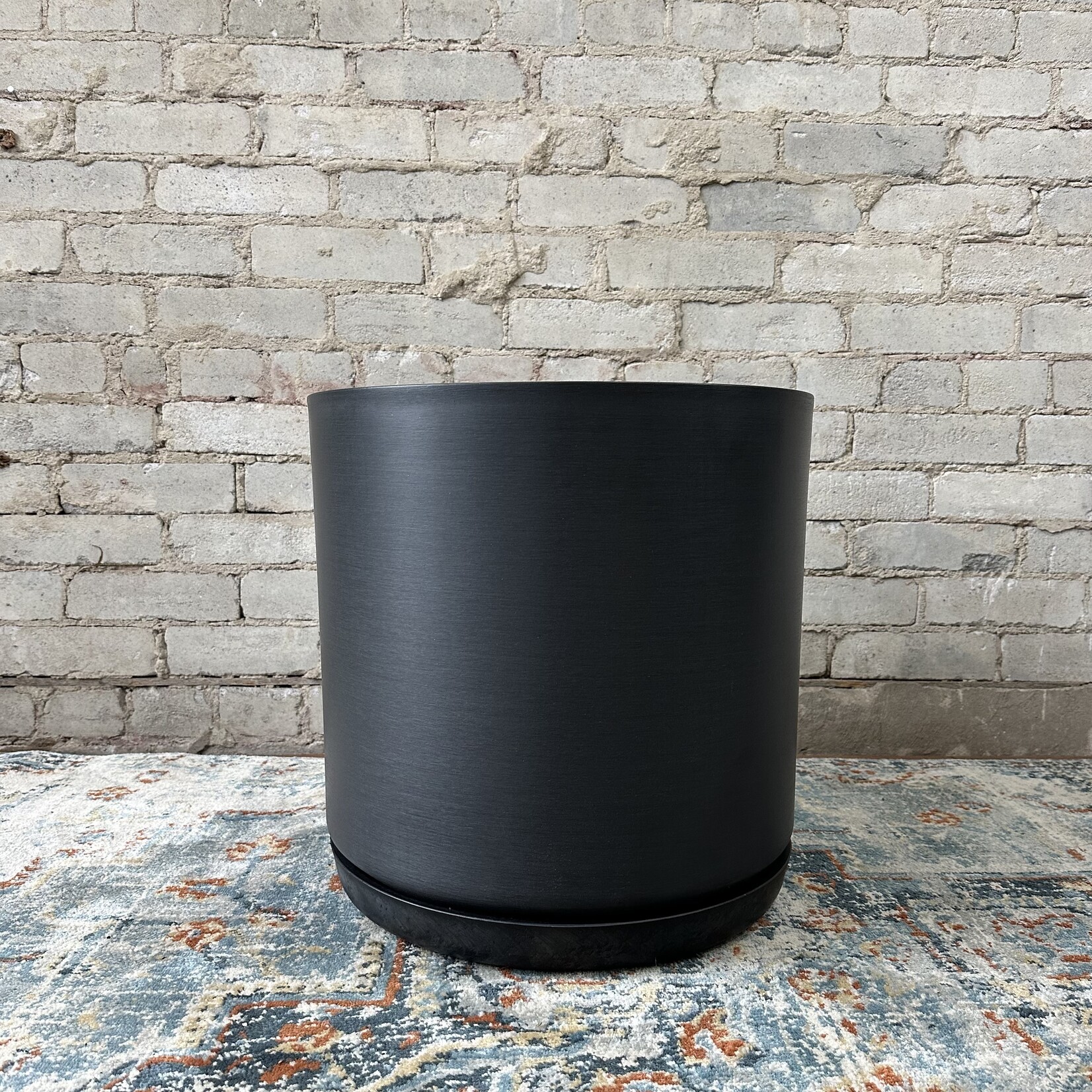 Kanso Designs Upcycled Cylinder Pot with Saucer by Kanso Designs - Black (fits 15")