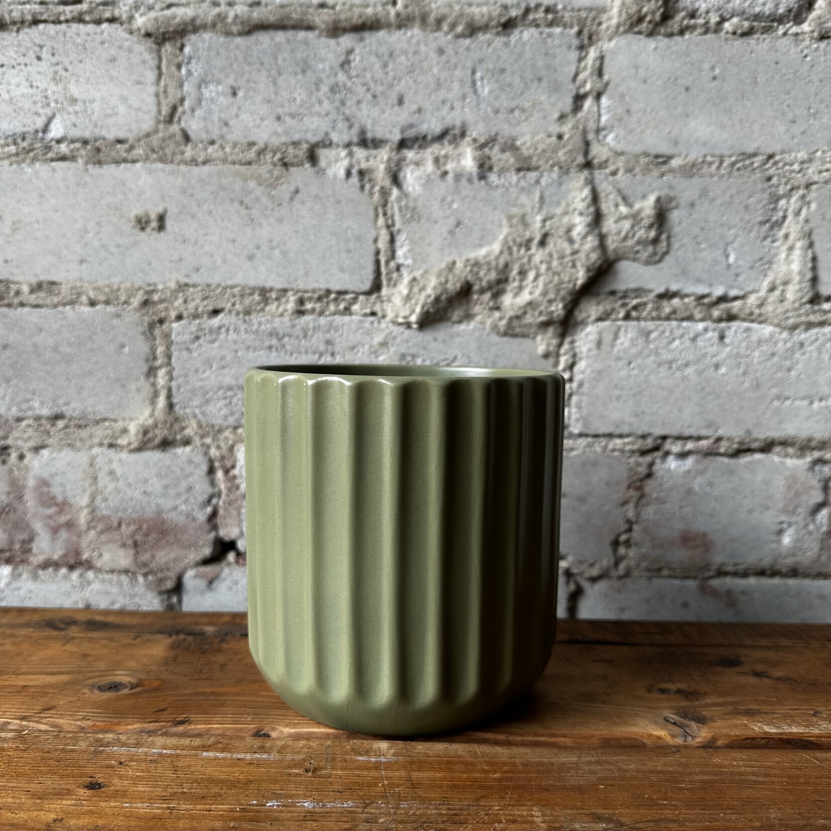 Assorted Pots Beam Pot (fits 4") Green