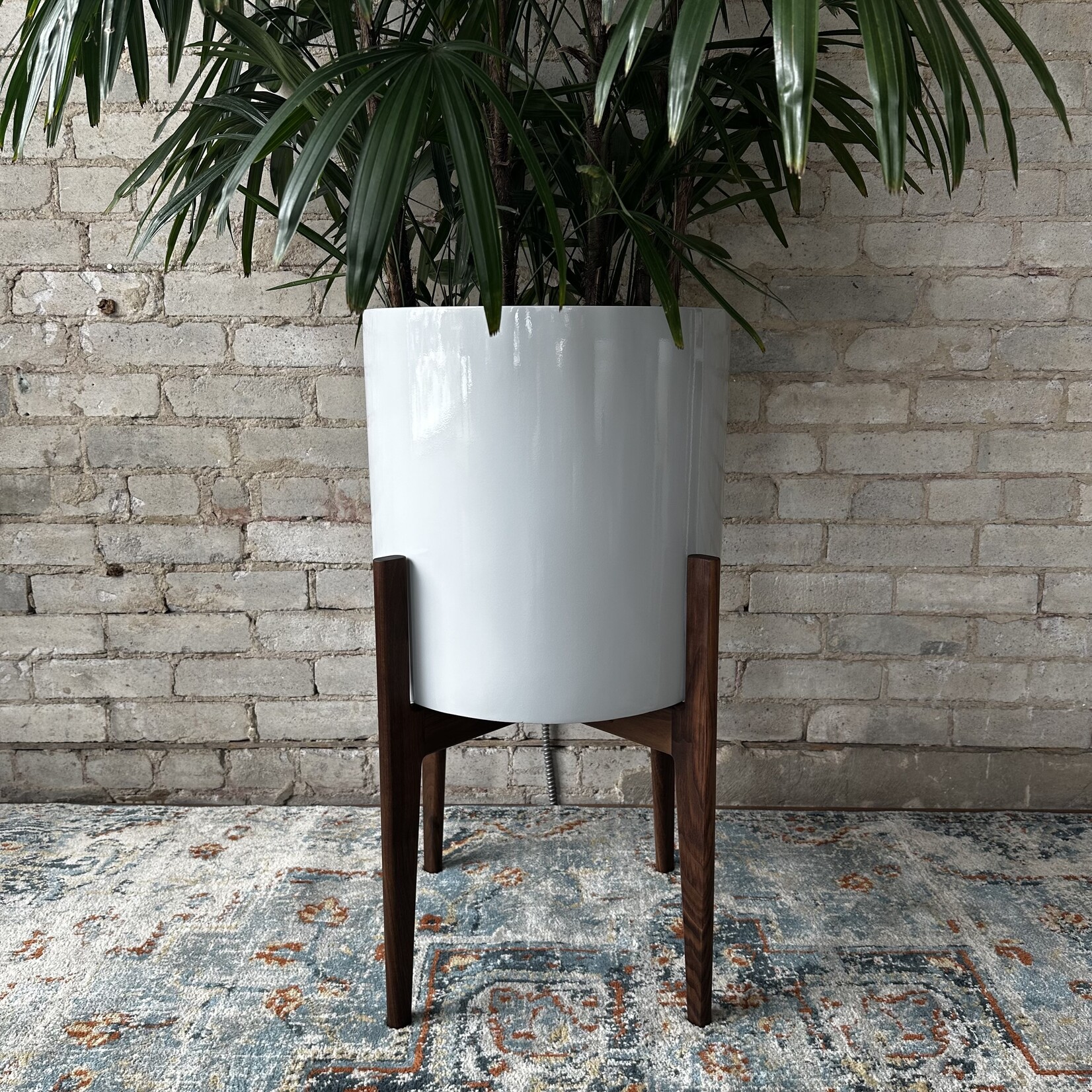 David & Rau Stands Big Cindy Walnut (David & Rau Stand for Cylinder Pots)
