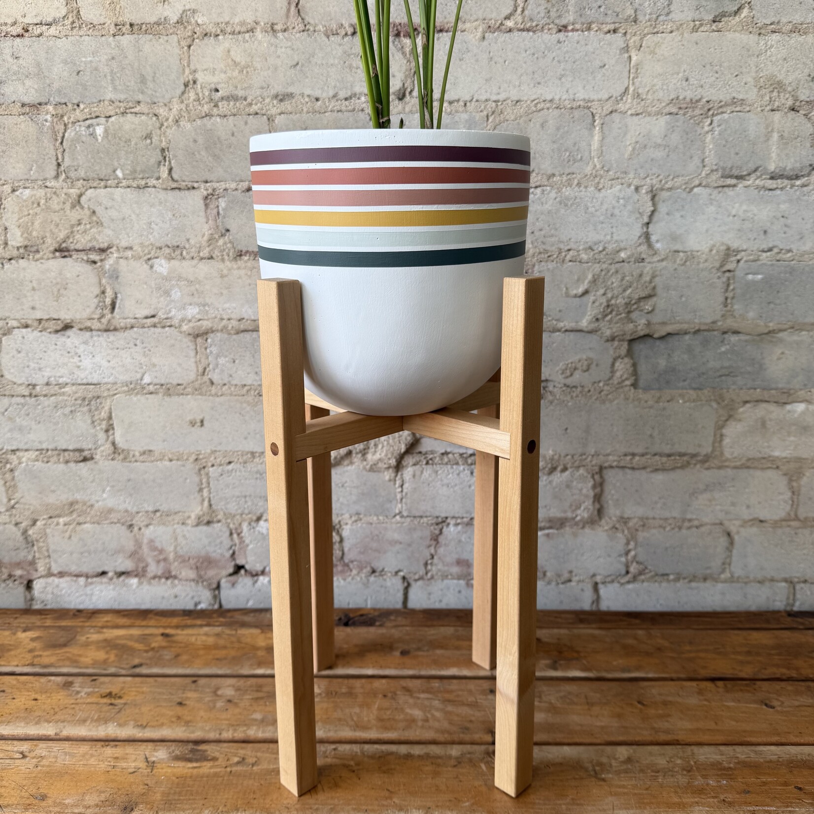 Stand by Kelly Built Maple (Inside diameter 8")