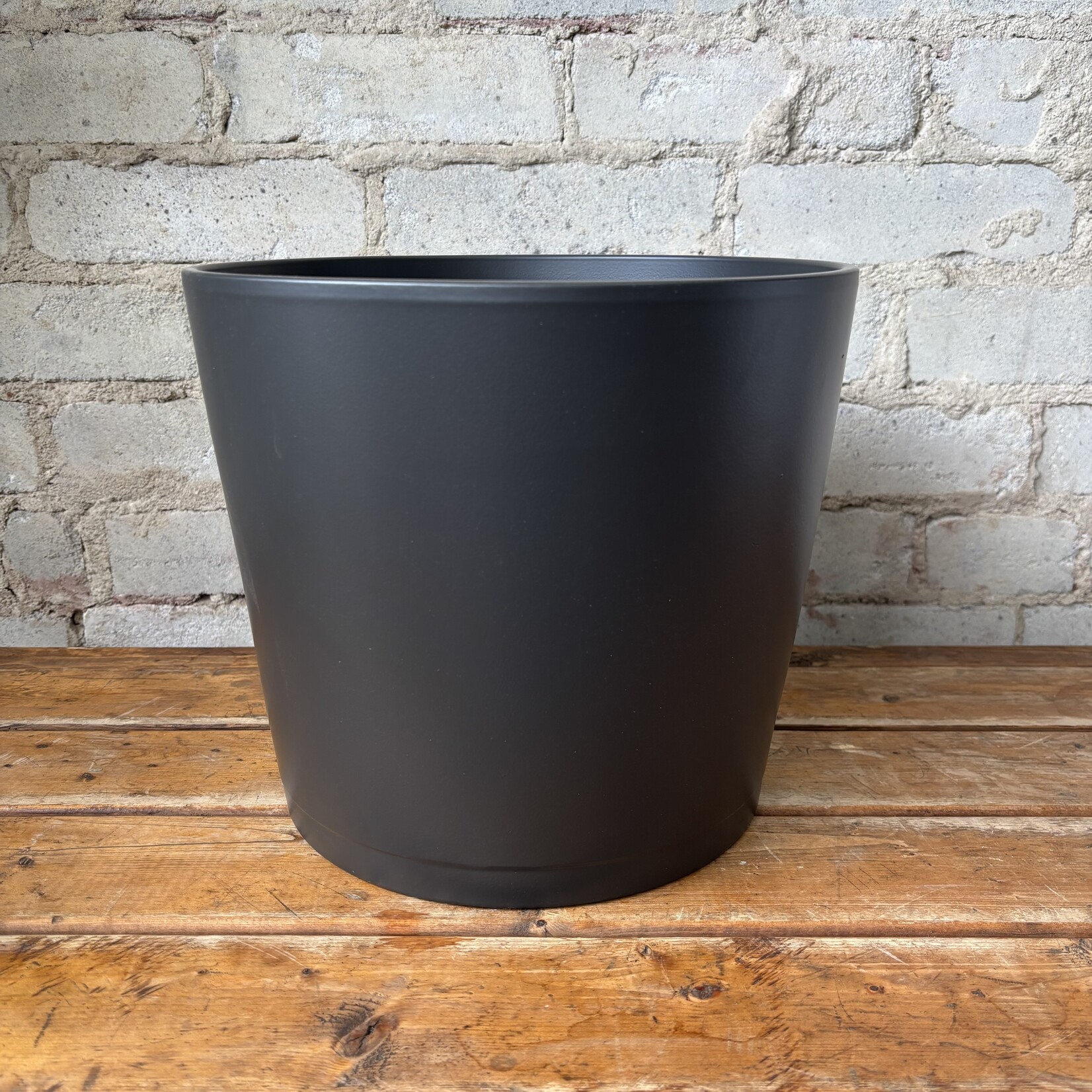 Assorted Pots Tapered Pot Black (Fits 10")