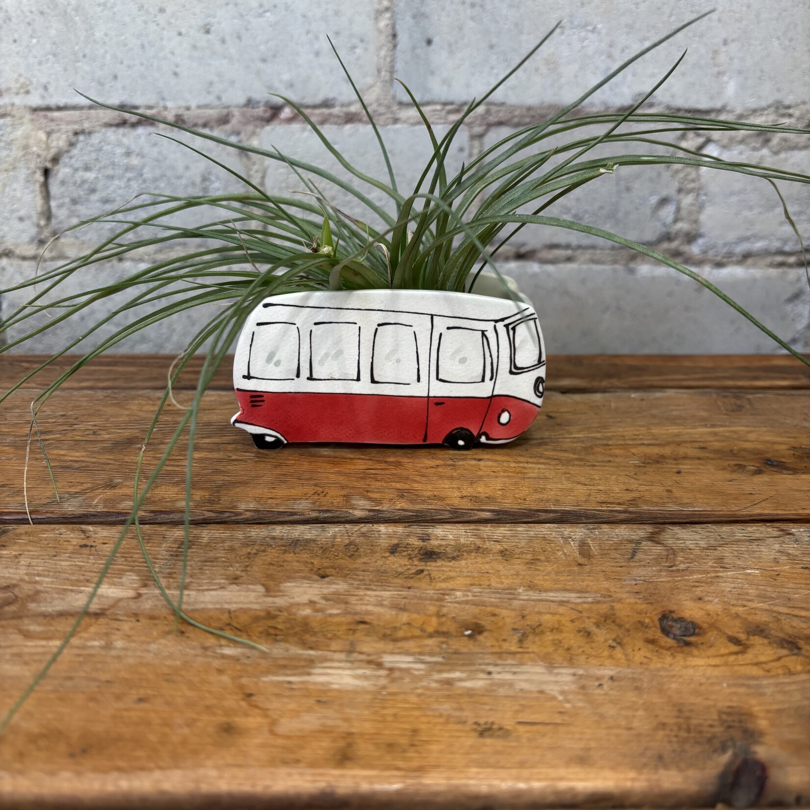 Julie Richard: Red Bus