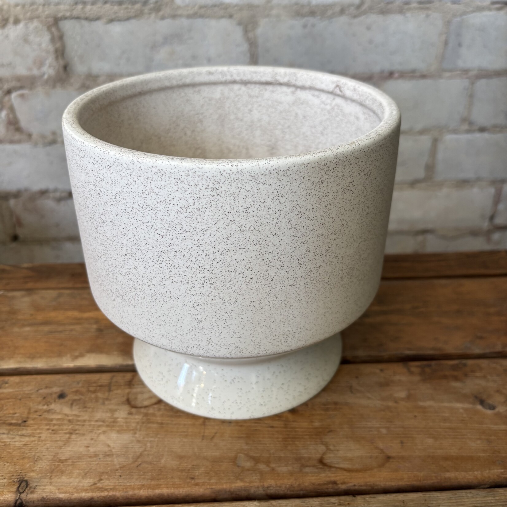 Pasadena Pot (Fits 6") White