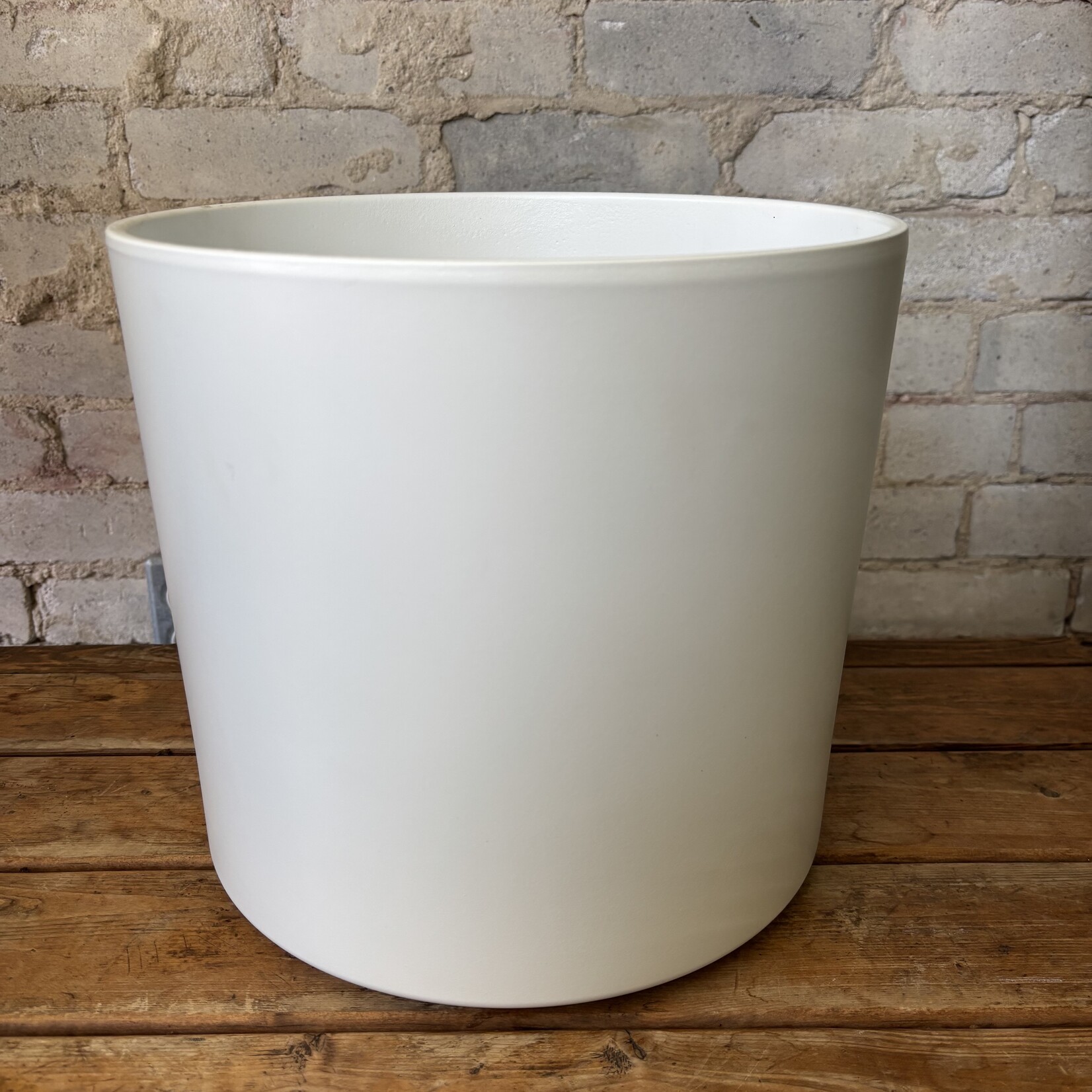 Monaco Pot (fits 10") White