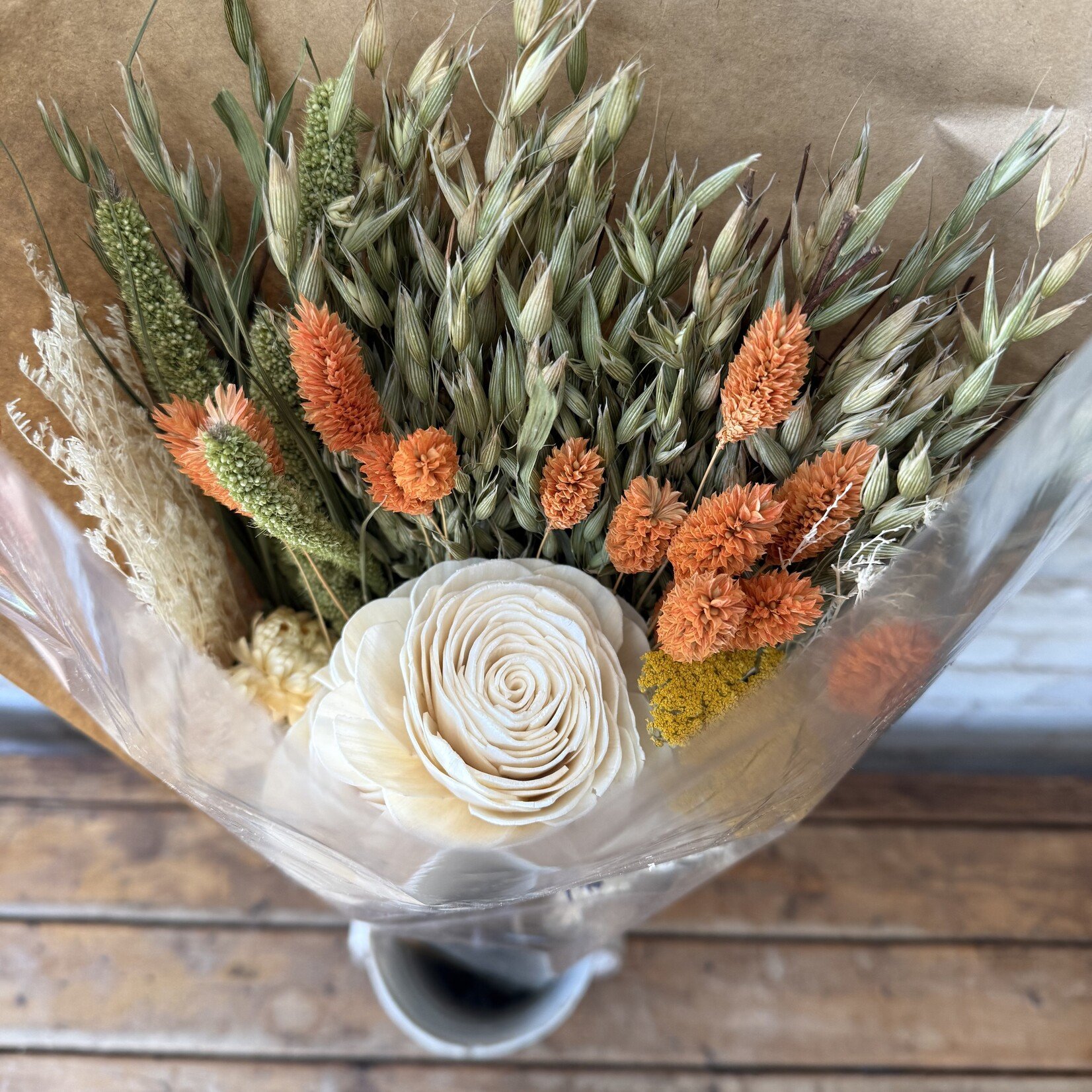 Vyn Dried floral bouquet — 'Golden Hour'