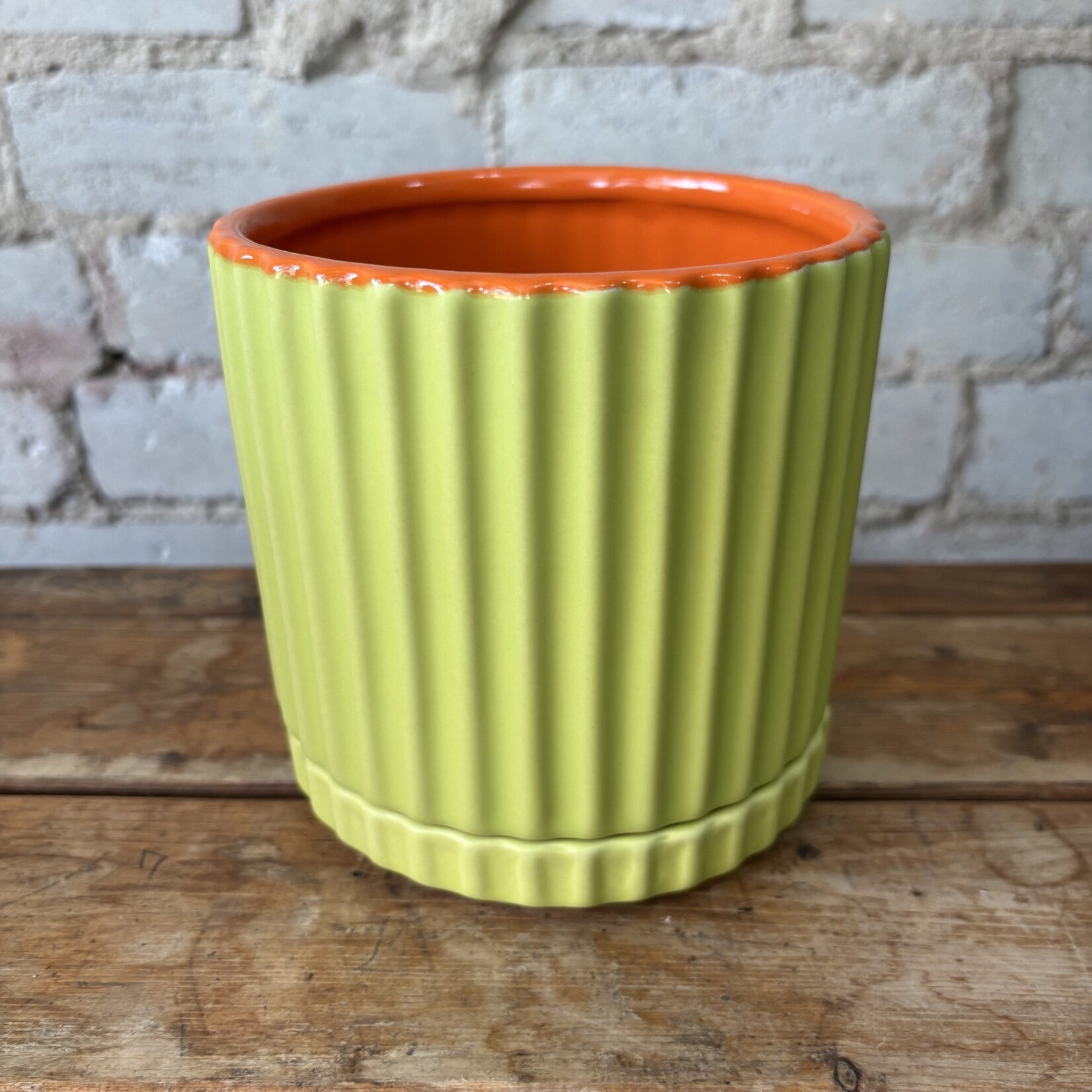 Caris Pot (fits 4.5") Green/Orange