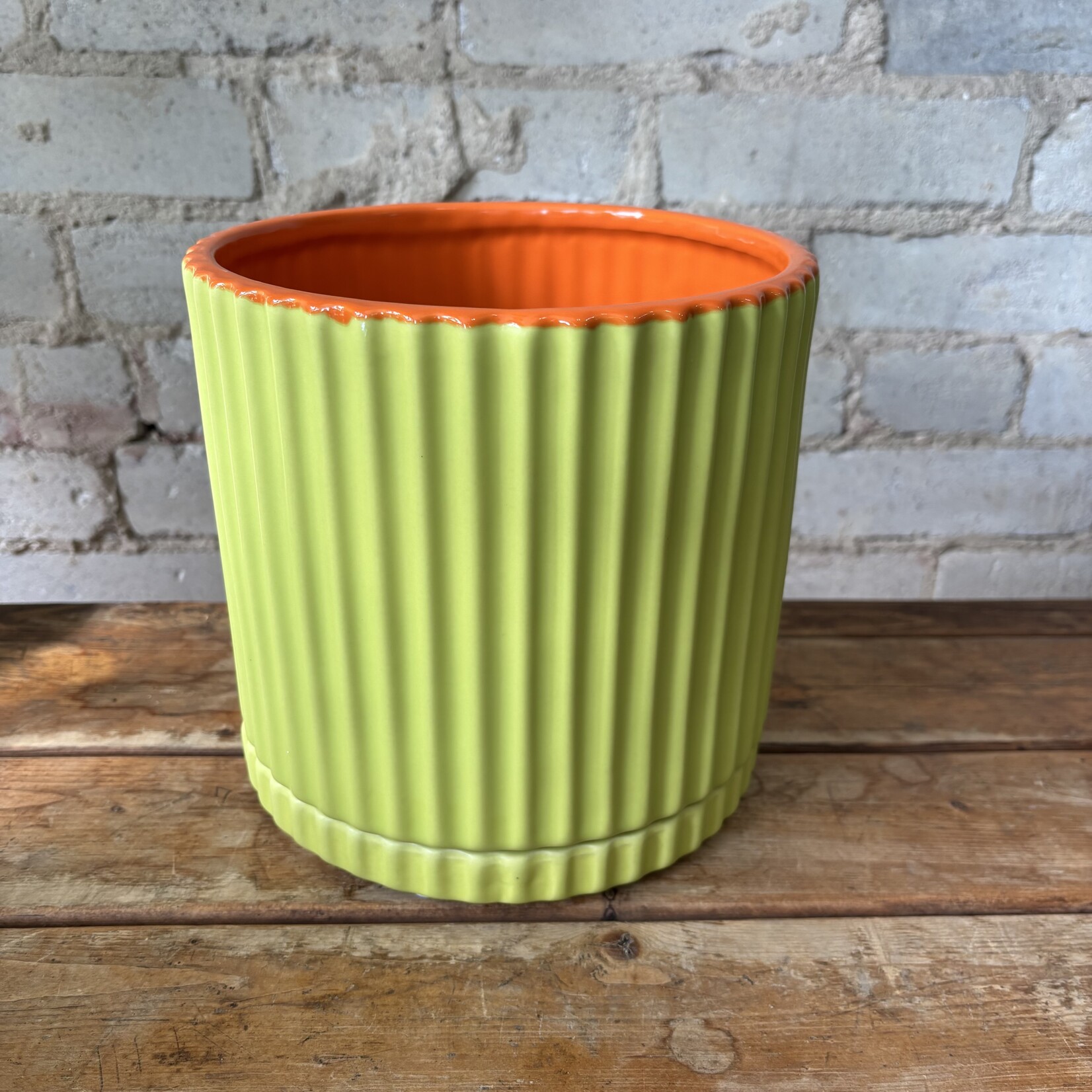 Caris Pot (fits 7") Green/Orange