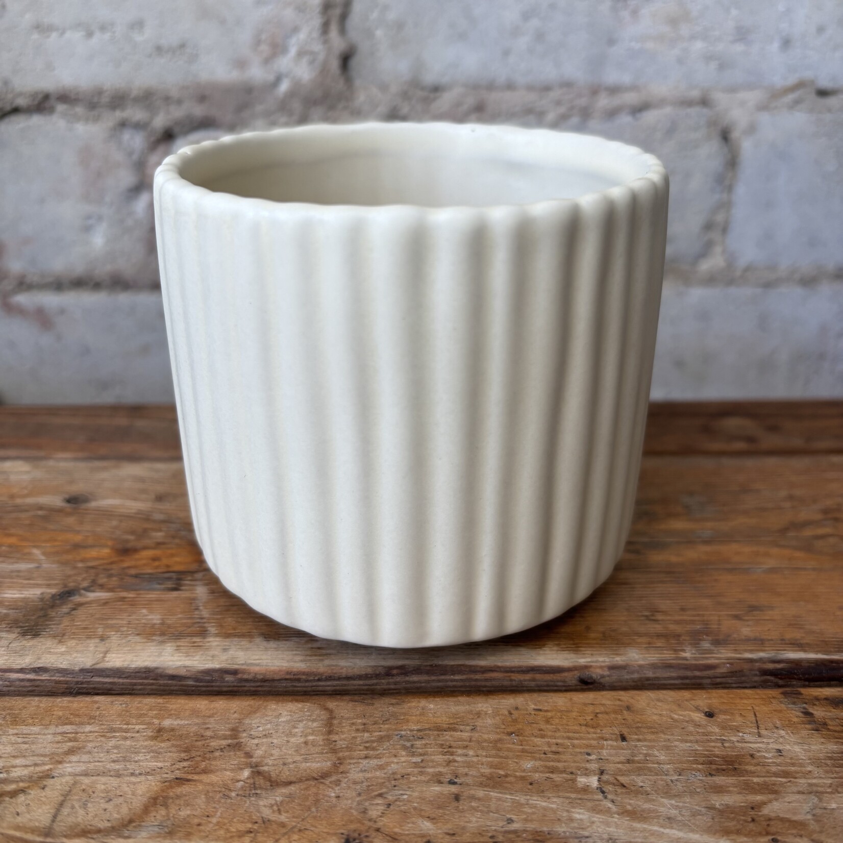 Sybil Pot (Fits 3") Cream