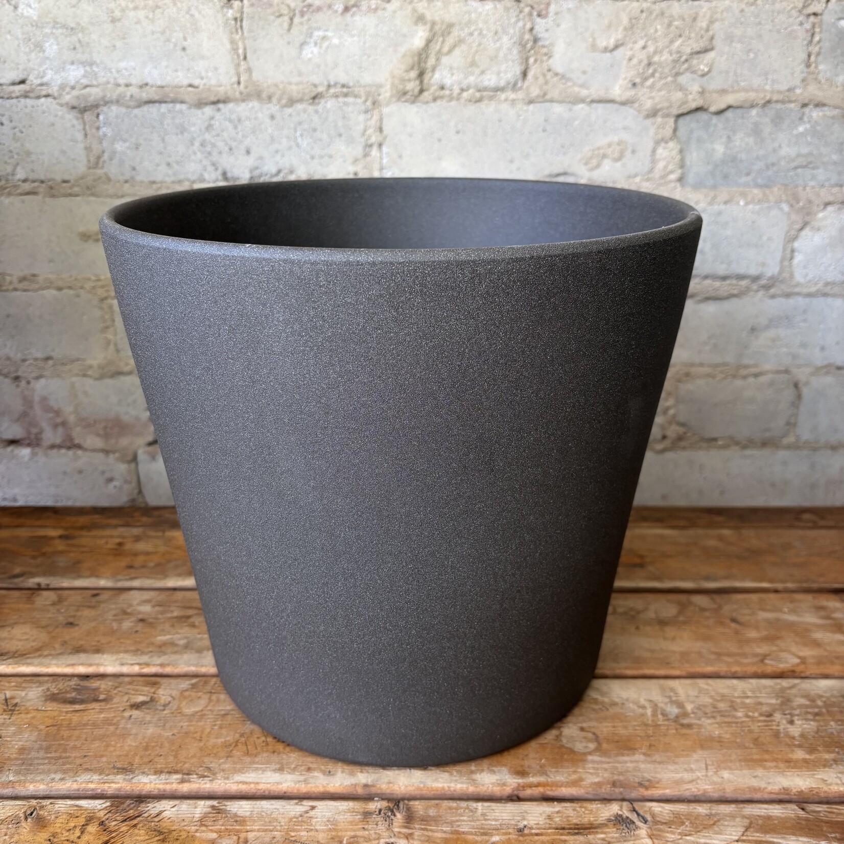 Lina Pot (Fits 10") Charcoal