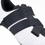 Zapato Tempo R5 Powerstrap talla 45 EUR. Color Blanco/Negro