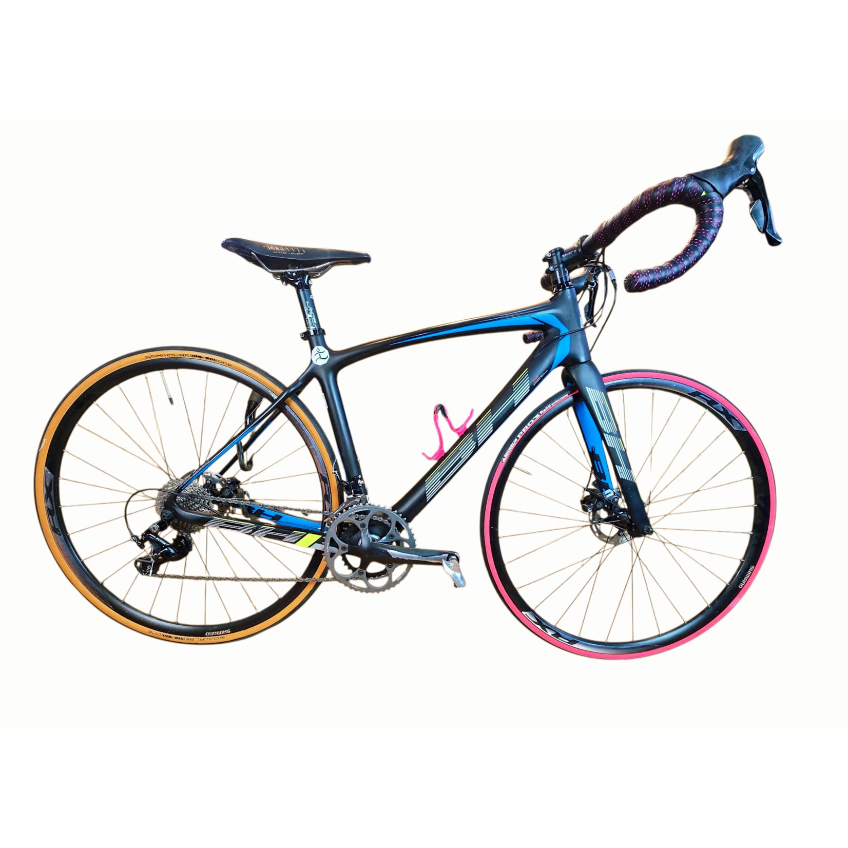 BH Bicicleta Semi-nueva BH. Modelo Fusion 2019. Grupo Shimano 105. Cuadro carbon/manubrio aluminio. Talla Small.