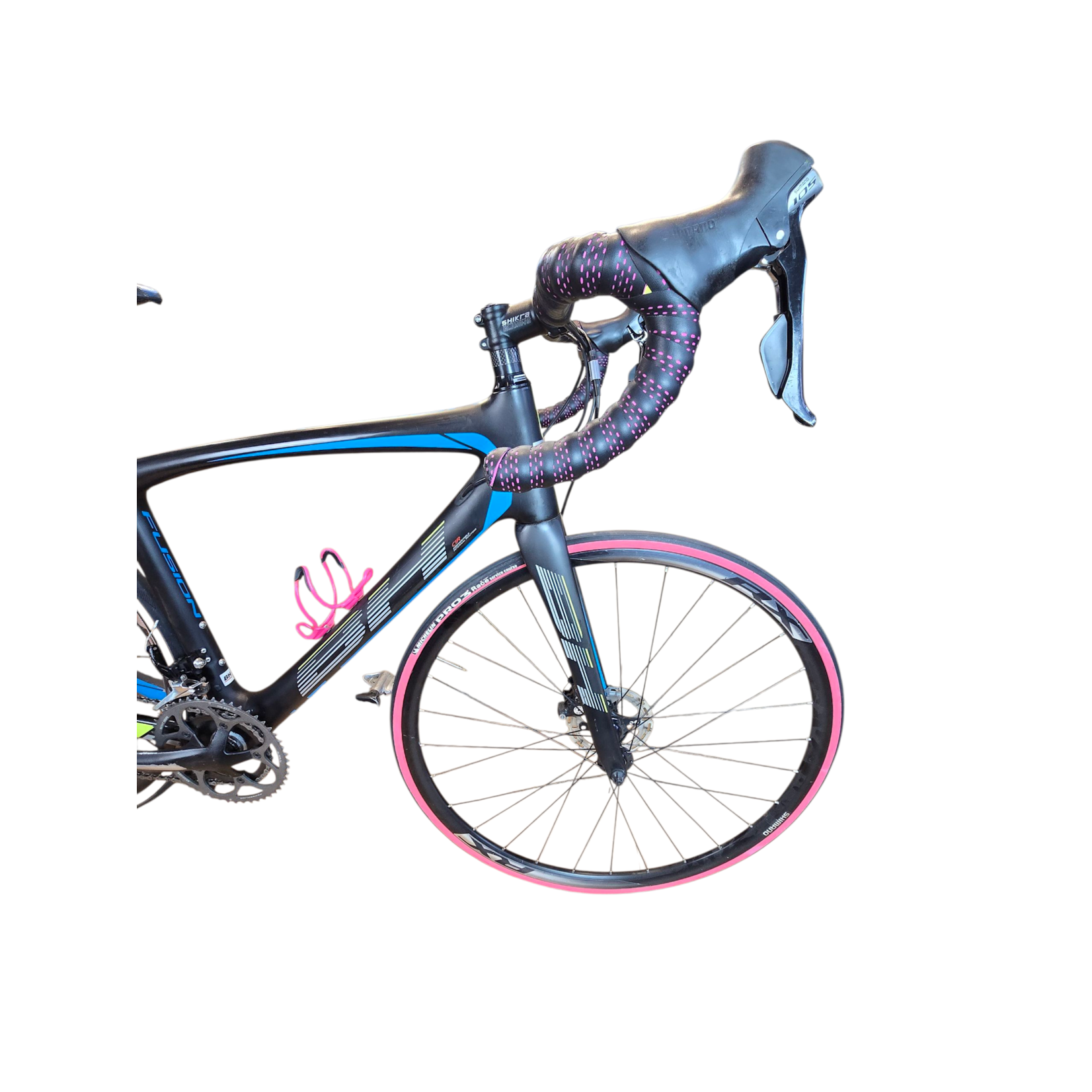 BH Bicicleta Semi-nueva BH. Modelo Fusion 2019. Grupo Shimano 105. Cuadro carbon/manubrio aluminio. Talla Small.