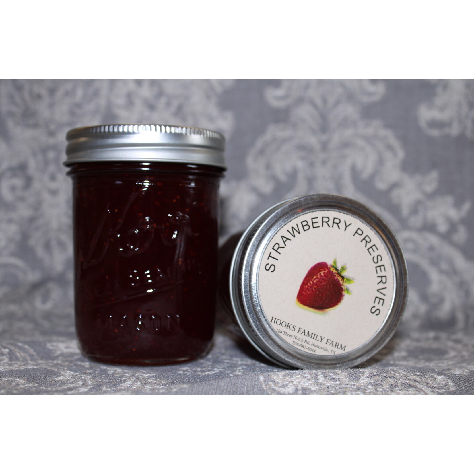 Hooks Family Farm Strawberry Preserves 8oz